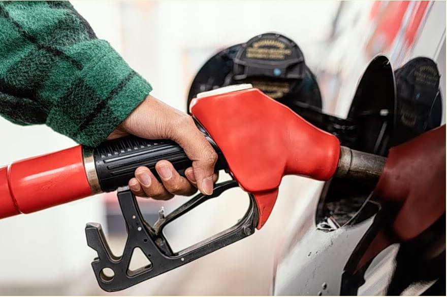 Greek Gasoline Prices Could Rise Above €2.15 in September