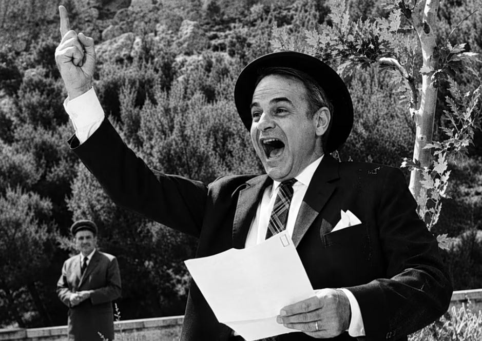 Με το «θα σας φτιάξουμε και ποτάμι!» δεν κερδίζονται εκλογές