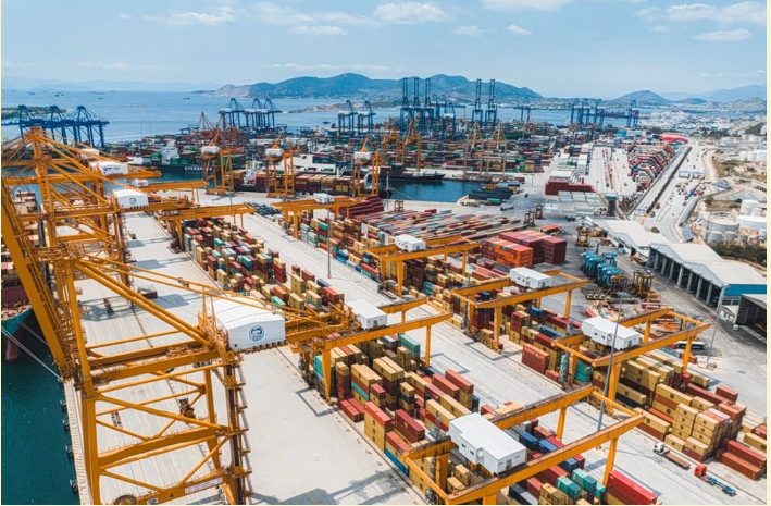 ΟΛΠ: Προβληματισμός στον Πειραιά για το νέο καταστατικό – Logistics, άλλα λιμάνια και το βλέμμα στην Ελευσίνα