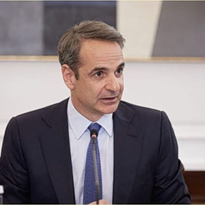 Mitsotakis Signals Greece’s Next Moves on Economy and Turkey