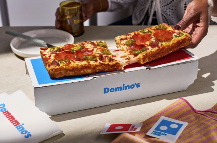Domino’s: Νέα πίτσα σε ατομικό μέγεθος προς ενίσχυση εσόδων