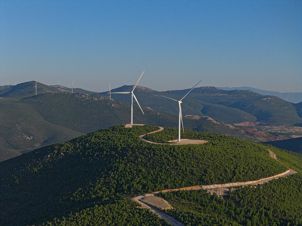 FARIA Renewables: Ηλεκτροδότησε το αιολικό πάρκο Faria Αίολος Λάρυμνα