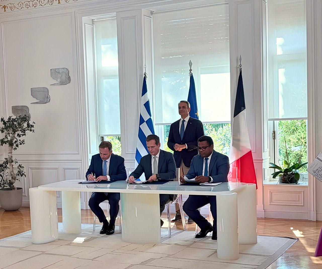GSI: Πώς οι Γάλλοι και ο ΑΔΜΗΕ τον έβαλαν στην πρίζα