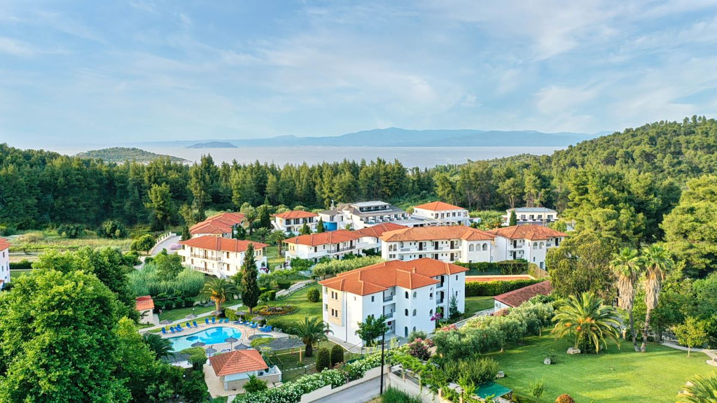 Χαλκιδική: Ο Όμιλος HotelBrain προχώρησε σε μίσθωση του Chrousso Village