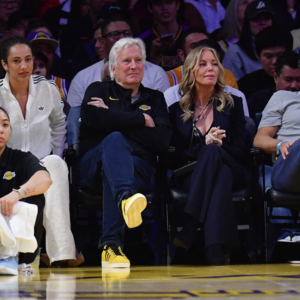 Lakers: Η κληρονόμος της ομάδας στο επίκεντρο του πιο άσχημου δράματος διαδοχής του NBA