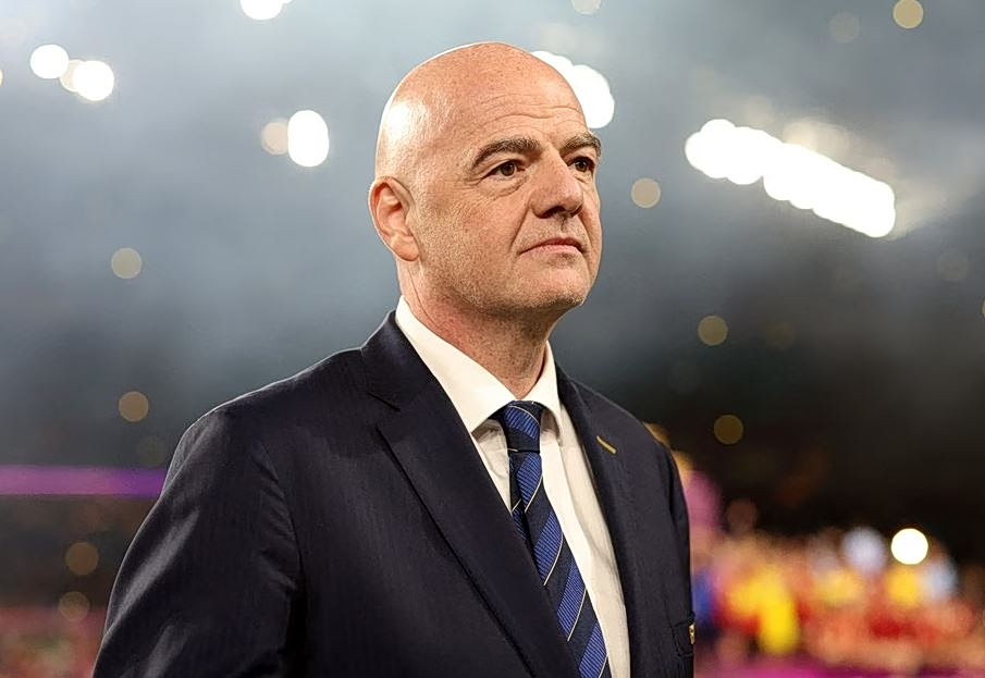Νέα επίθεση της UEFA στον Ινφαντίνο: «Χάσαμε την εμπιστοσύνη μας»