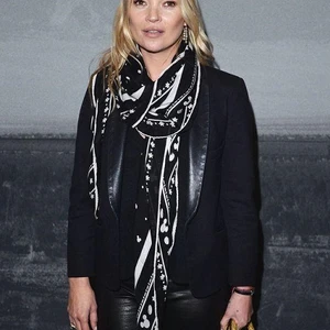 Κέιτ Μος: Η εταιρεία του super model έκλεισε με χρέη ύψους 2,9 εκατομμυρίων λιρών