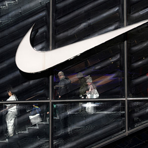 Nike: Η πτώση του «βασιλιά των αθλητικών» στην Κίνα