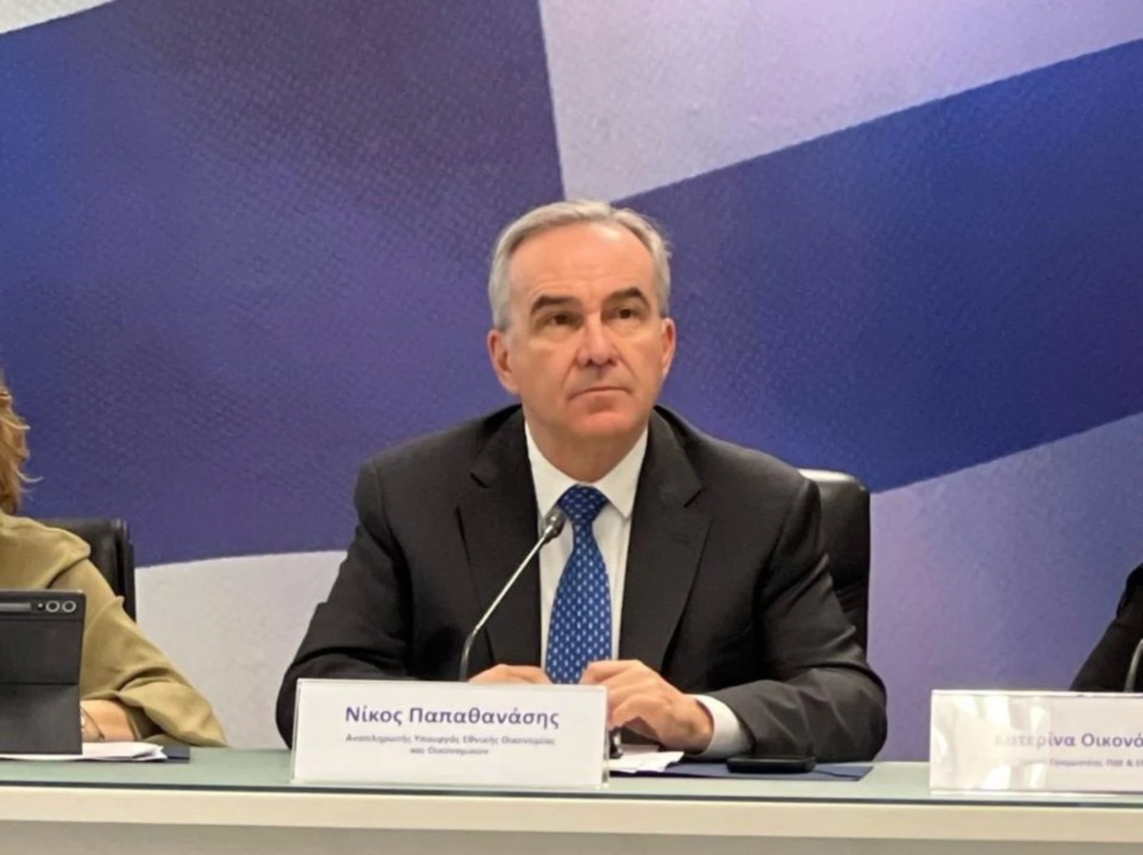 Παπαθανάσης: 1,7 εκατ. για μέτρα πυροπροστασίας σε σταθμούς και σχολεία