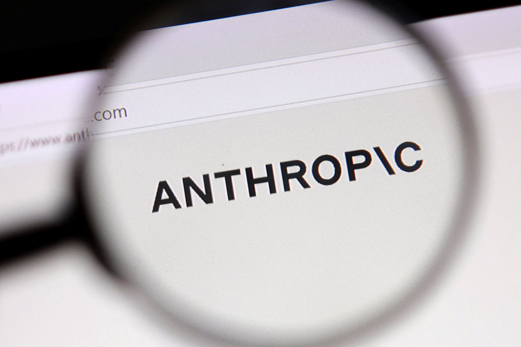 Anthropic: Αμερικανός δικαστής αναστέλλει την εγγραφή της στη μαύρη λίστα του Πενταγώνου
