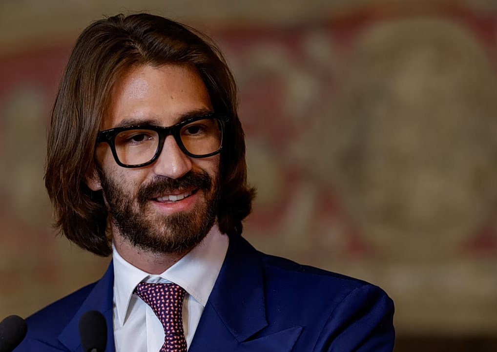 EssilorLuxottica: Παραιτήθηκε ο γιος του ιδρυτή, Λεονάρντο Μαρία Ντελ Βέκιο