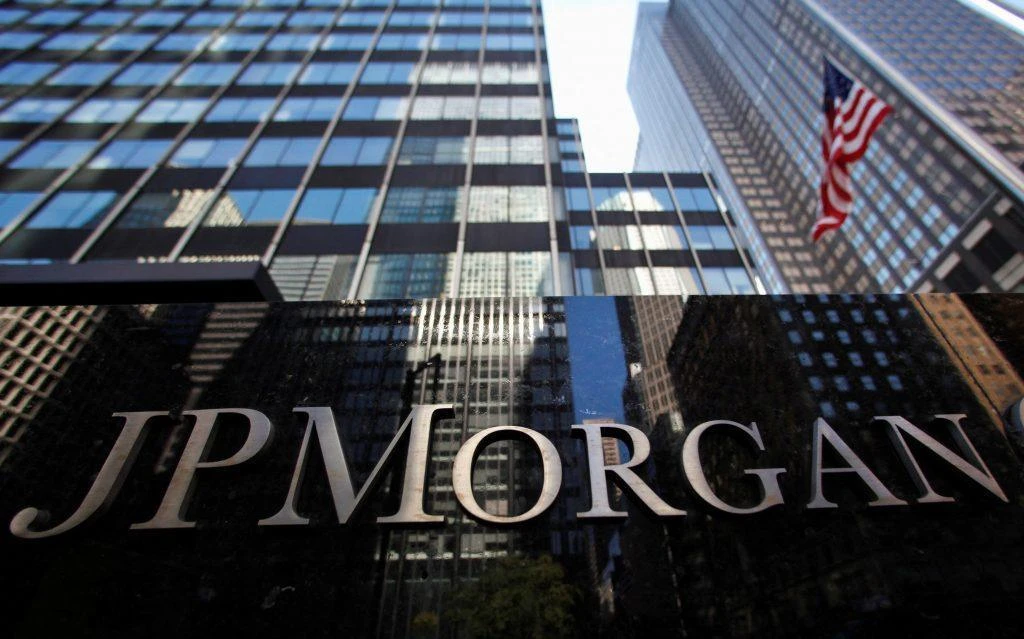 JPMorgan: Γιατί θα ξεπεράσει το φράγμα του 1 τρισ. δολαρίων – Η «ακτινογραφία» της ανάπτυξης