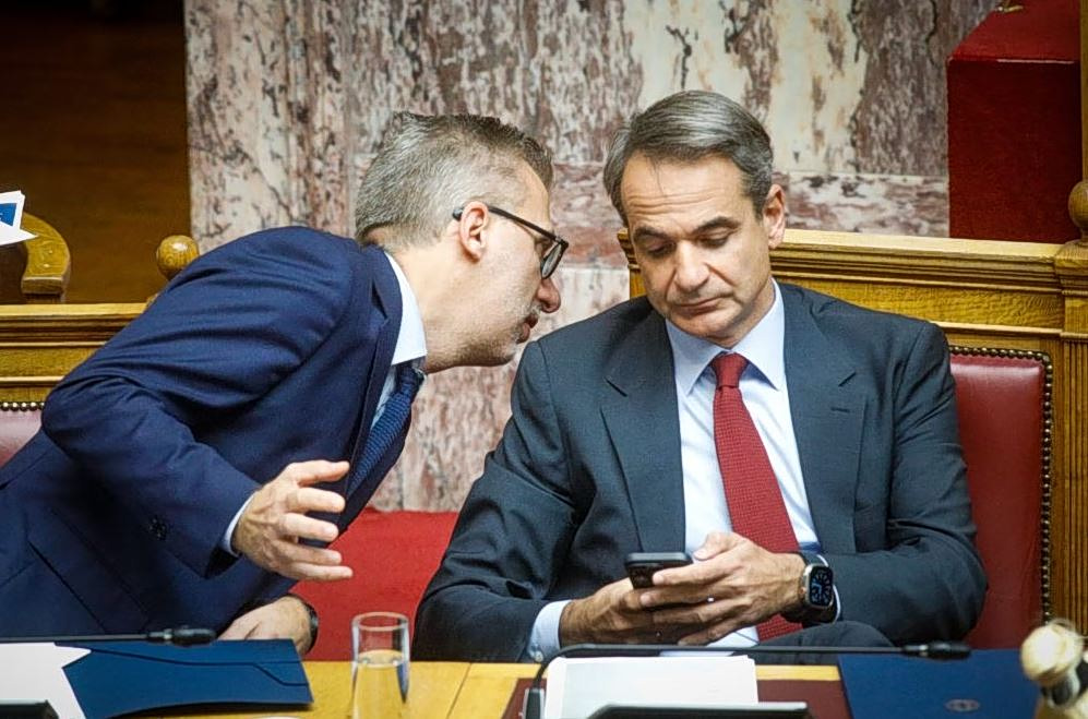 Κυβερνητικές στατιστικές αλχημείες και καθημερινές οικονομικές δυστυχίες