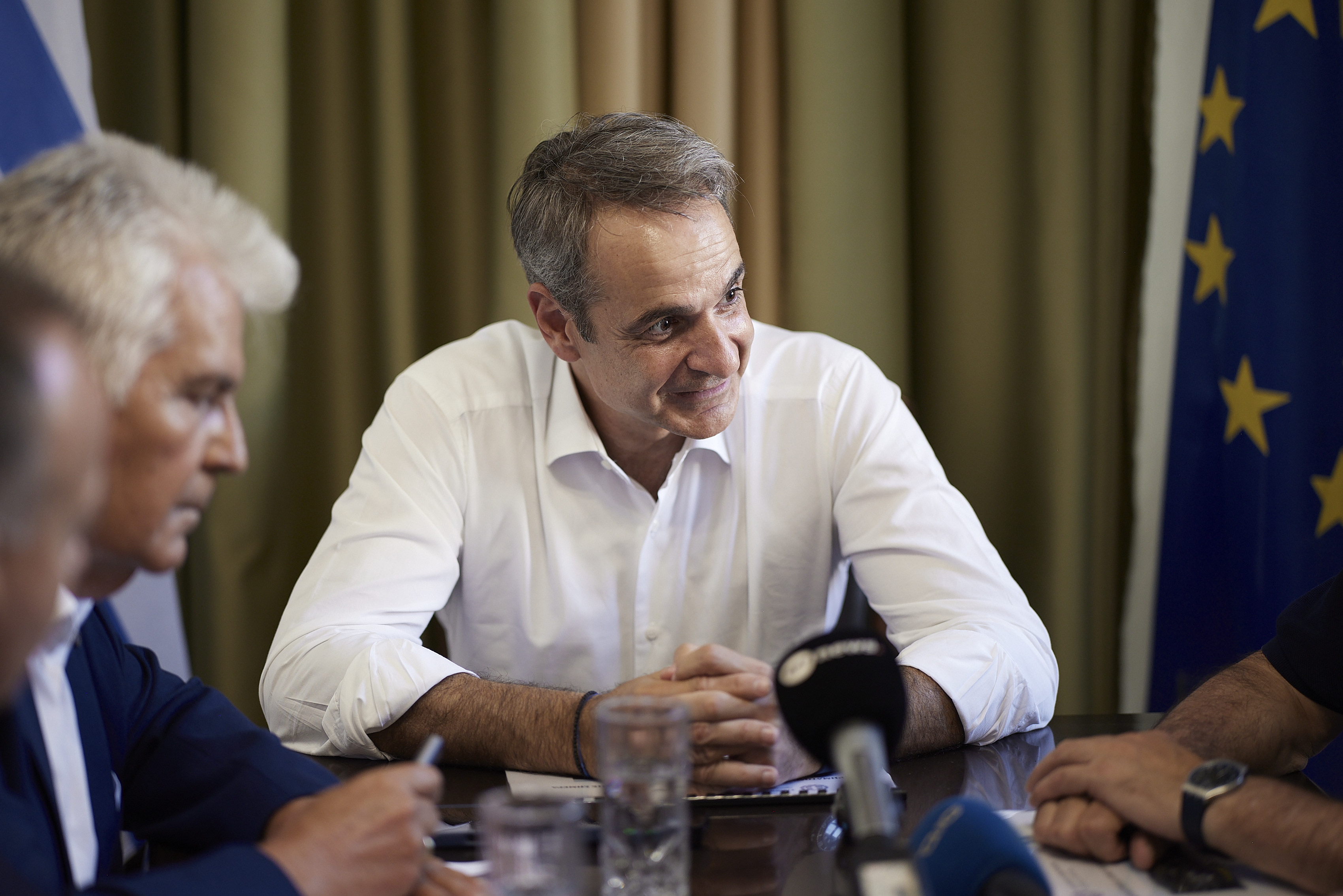 Μητσοτάκης για φωτιές: Ομολογία αδυναμίας και μετάθεση ευθυνών