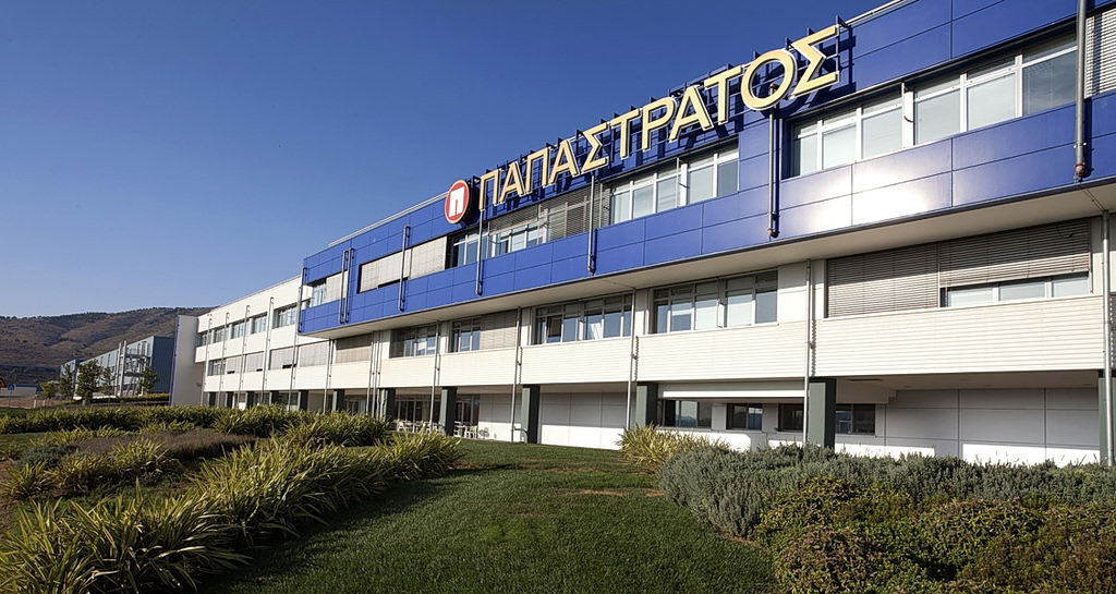 Παπαστράτος: Η αύξηση τζίρου, το success story του Ασπρόπυργου και το επενδυτικό κρεσέντο του 2025