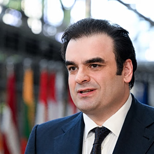 Πιερρακάκης για Στέφανο Μάνο: Αναζητούσε διαρκώς νέες ιδέες και καλύτερες λύσεις