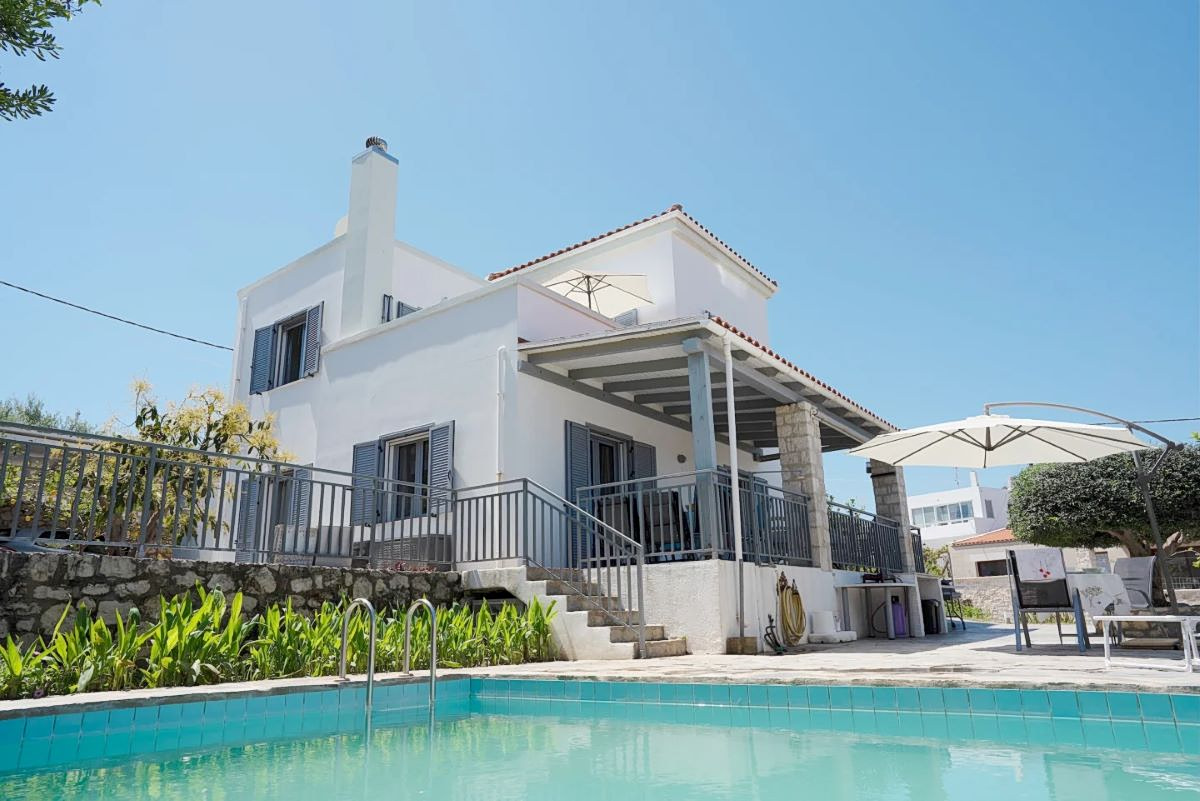 Elxis – At Home in Greece: Ένας στους τρεις ξένους αγοραστές ψάχνει μόνιμη κατοικία στην Ελλάδα