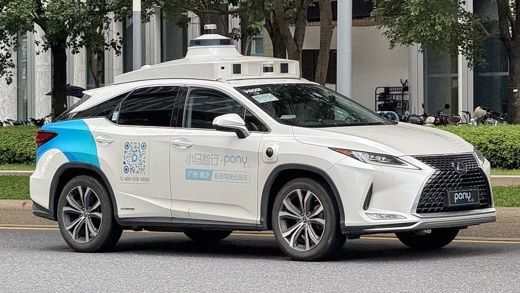 Ρομποταξί: Η Uber συνεργάζεται με την κινεζική Pony.ai για 2.000 αυτόνομα ταξί στην Ευρώπη