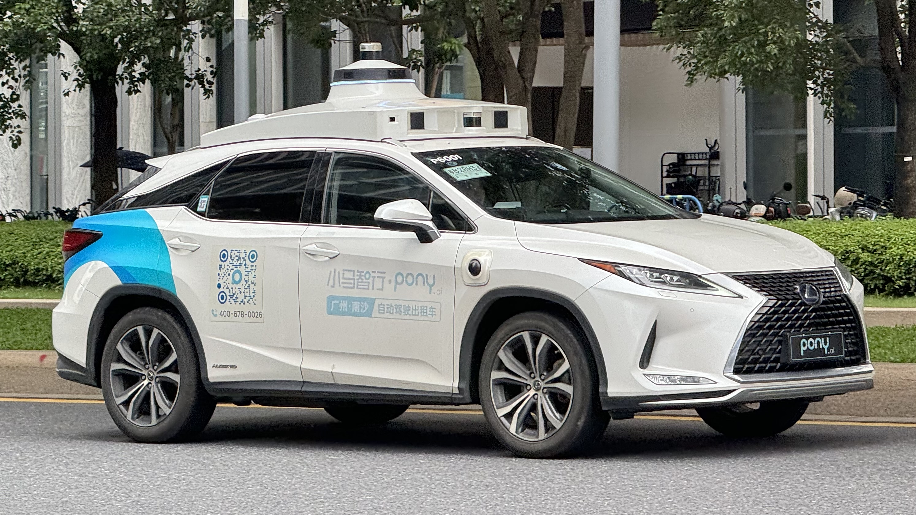 Ρομποταξί: Η Uber συνεργάζεται με την κινεζική Pony.ai για 2.000 αυτόνομα ταξί στην Ευρώπη