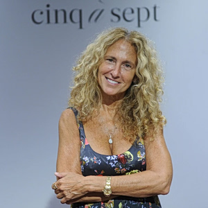 Cinq à Sept: Ποια είναι η επιχείρηση των 200 εκατ. δολαρίων