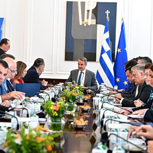 Μητσοτάκης: Εν όψει ΔΕΘ κάνει το «μαύρο άσπρο» για την ακρίβεια – Τι απαντά στην Τουρκία