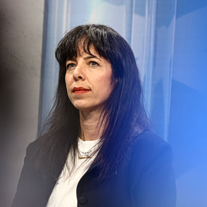Γερμανία: Η «συνταγή Μαμντάνι» εκτινάσσει το Die Linke – Η Ελίφ Εράλπ προκάλεσε «σεισμό» στο Βερολίνο