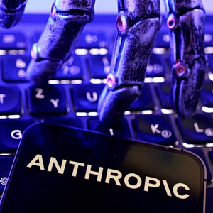 CEO Anthropic: «Φρένο» στην ανάπτυξη της Τεχνητής Νοημοσύνης