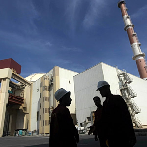 Ιράν: Η Rosatom κλιμακώνει την επάνδρωση του πυρηνικού σταθμού της Μπουσέρ