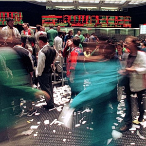 Wall Street: Οι θεσμικοί επενδυτές ξαναπαίρνουν τα ηνία