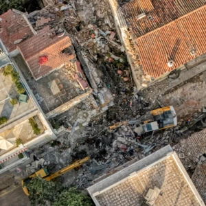 Woman Found Dead in Rubble After Plaka Building Explosion