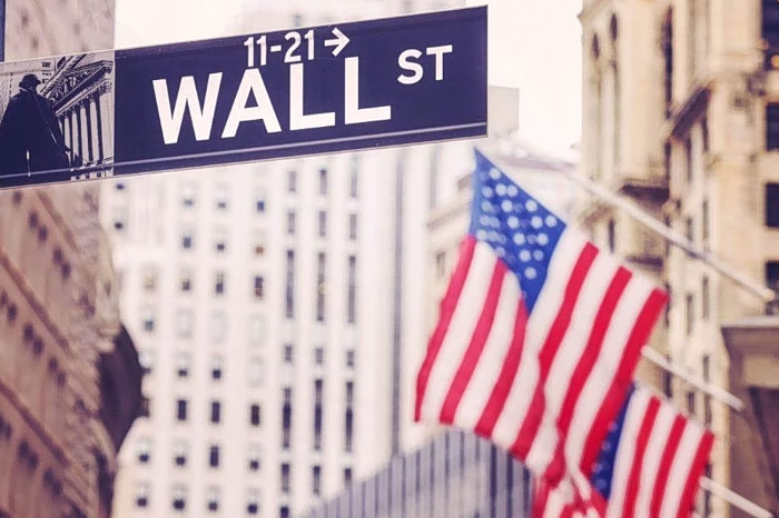 Wall Street: Μικτές τάσεις – Πιέσεις από τα ομόλογα