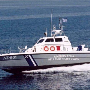 Φωτιά στο «BLUE CARRIER 2» ανοιχτά της Μυκόνου
