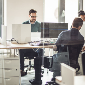 EY – Microsoft: Παγκόσμια πρωτοβουλία για την αξιοποίηση του AI σε εταιρική κλίμακα