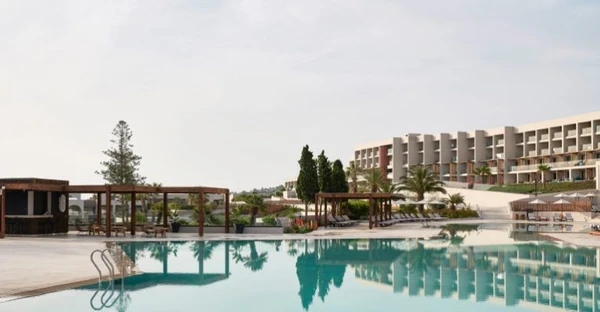 Ella Resorts: Συνεχίζει τις επενδύσεις ανανέωσης των μονάδων
