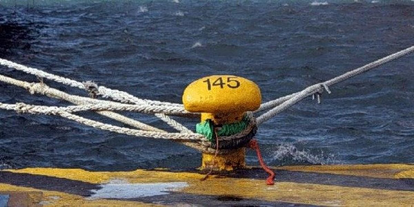 Fuel Costs Force Early Ferry Withdrawals in Greece