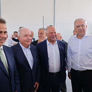 Υπογράφεται η σύμβαση για το «Aenaon – Μητροπολιτικό Πάρκο Φαλήρου» [Δείτε live]