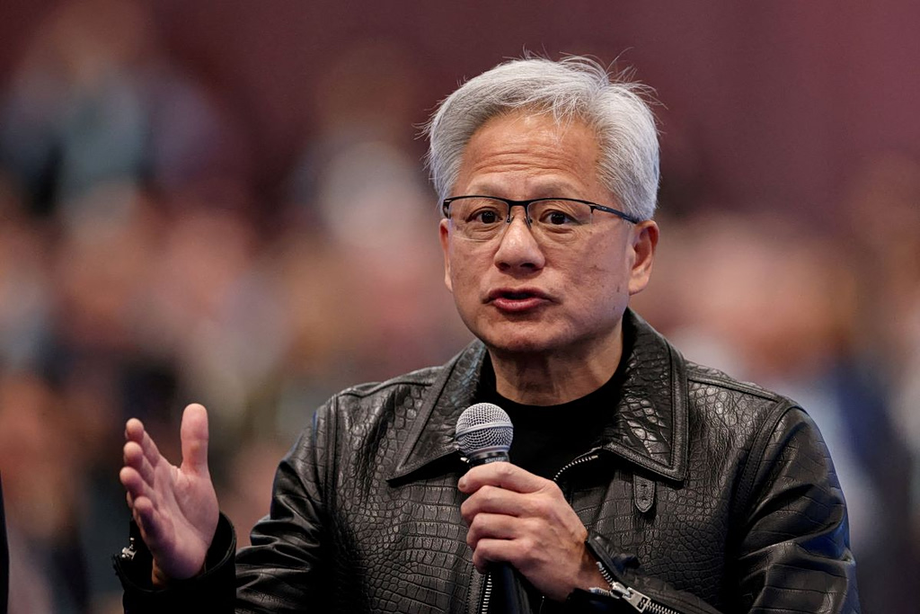CEO Nvidia: Η Τεχνητή Νοημοσύνη δεν θα καταστρέψει τον κόσμο μέχρι το 2030