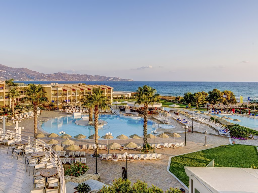 Metaxa Hospitality Group: Στόχος EBITDA άνω των 15,5 εκατ. το 2026 και νέες επενδύσεις