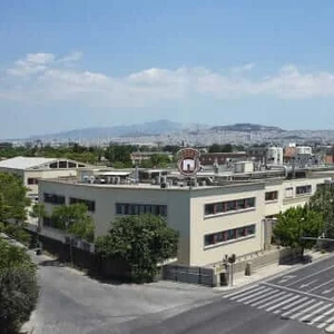 Μπισκότα Παπαδοπούλου: Τι απαντά για το περιστατικό με το βυτιοφόρο