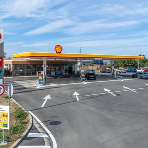 Coral – Shell Licensee: Διπλό ορόσημο με το 100ό πρατήριο στο εξωτερικό