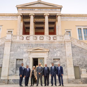 ΕΜΠ: Δωρεά των τεσσάρων συστημικών στο Ίδρυμα