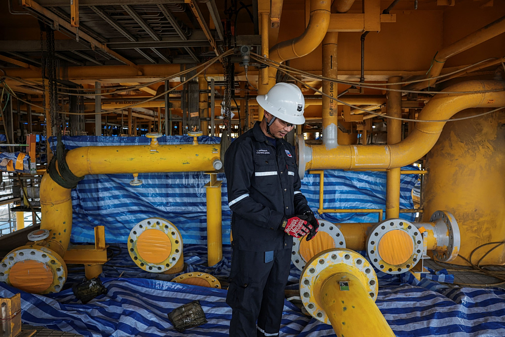 Chevron: Στοχεύει σε 4 ηπείρους ενόψει επέκτασης στο LNG