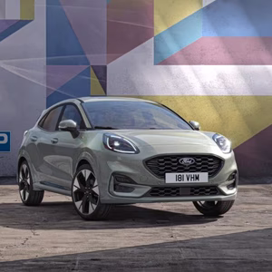 Ford: Η Ουάσιγκτον την προειδοποιεί για την εξάρτηση από Κίνα