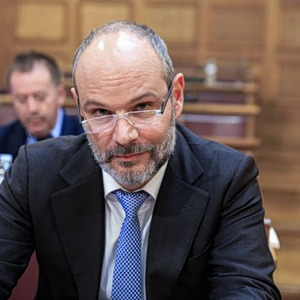 Κουτεντάκης (ΕΛΑΣ): Ενεργοποίηση περιουσιολόγιου για να εφαρμοστεί η πατριωτική εισφορά
