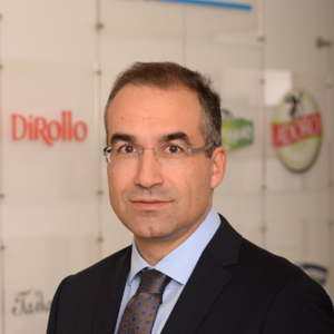 Όμιλος ΟΠΤΙΜΑ: Νέα οργανωτική δομή – Group CEO o Γιώργος Καραμπέτσος