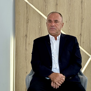 90 ΔΕΘ – ΟΤ FORUM – Παπαναστάσης (ΚΚΕ): Η «Ασπίδα του Αχιλλέα» δεσμεύει τη χώρα για πολλά χρόνια