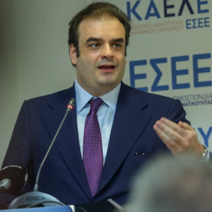 Πιερρακάκης: Νέα μέτρα υπερ των επιχειρήσεων εφόσον δημιουργηθεί πρόσθετος δημοσιονομικός χώρος