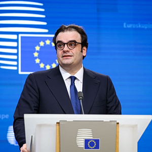 Handelsblatt: Ο Πιερρακάκης «ενθαρρύνει τη Γερμανία να εφαρμόσει μεταρρυθμίσεις»