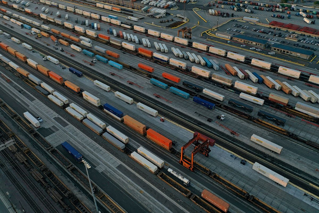 ΕΕ: Μειώθηκαν οι σιδηροδρομικές εμπορευματικές μεταφορές