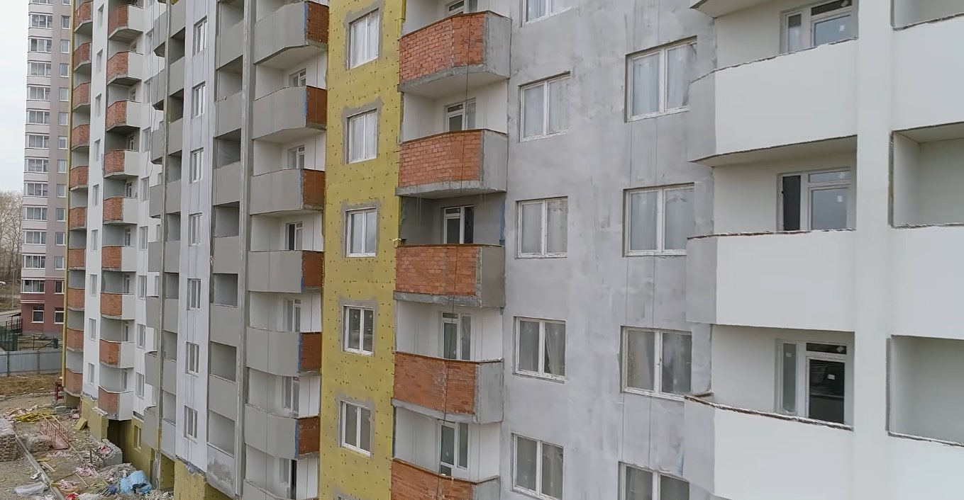 Ρωσία: Σε «ελεύθερη πτώση» ο κατασκευαστικός κλάδος